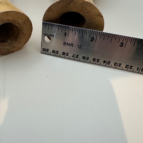 Vintage Turned wood candlestick holder or vase for dried flowers - Picture 9 of 13